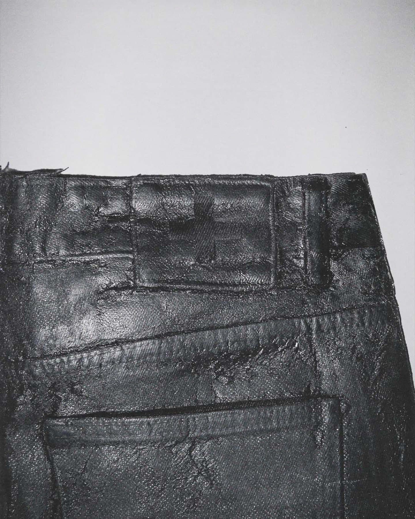 Trousers, back cross